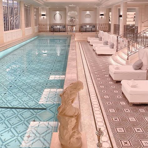 Luxury Hotel Paris | Five-Star | Four Seasons Hotel George V, Paris Luxury Hotels Paris, George V Paris, Paris Luxury, Paris Aesthetic, Relax Spa, Parisian Apartment, Champs Elysees, Luxury Accommodation, Paris Hotels