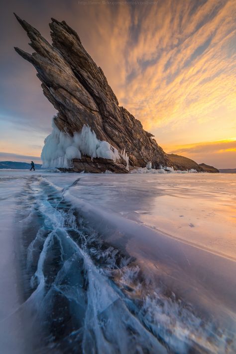 The Monster's Fin, Lake Baikal Lake Baikal, The Ice, Nature Travel, Amazing Nature, Nature Pictures, Nature Photos, Beautiful World, Beautiful Landscapes, Wonders Of The World