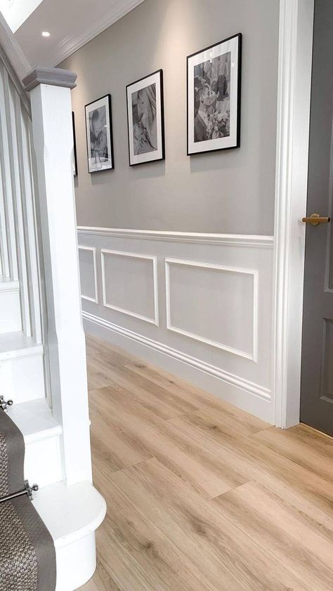 Transform your boring walls with these beautiful wainscoting ideas! Whether you're drawn to classic paneling or modern designs, discover how wainscoting can add architectural interest to any room. #WainscotingIdeas #HomeDecor #DIYDesign Wainscoting Ideas, Living Room Panelling, Stairs Renovation, Hallway Designs, Hal Decor, Diy Stairs, Hall Decor, Home Inspo, Studio Apartment Decorating