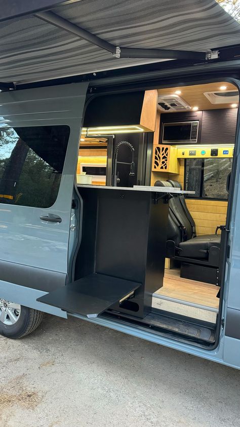 Big Bear Vans | Santa Monica camper van with ELEVATOR BED 🚨FOR SALE🚨 sits / sleeps 4, aluminum indoor bathroom, 12v A/C This van has everything you need f… | Instagram Elevator Bed, Family Of 4, Sprinter Van, Beds For Sale, Big Bear, Car Camping, Camper Van, Ready To Go, Santa Monica