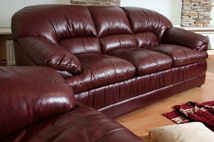 DIY leather cleaner and polish. I just used this, and it worked pretty well Homemade Leather Conditioner, Cleaning Leather Furniture, Burgundy Leather Sofa, Cleaning Leather Couch, Cleaning Leather, Leather Sofa Chair, Best Color Schemes, Clean Couch, Brown Furniture