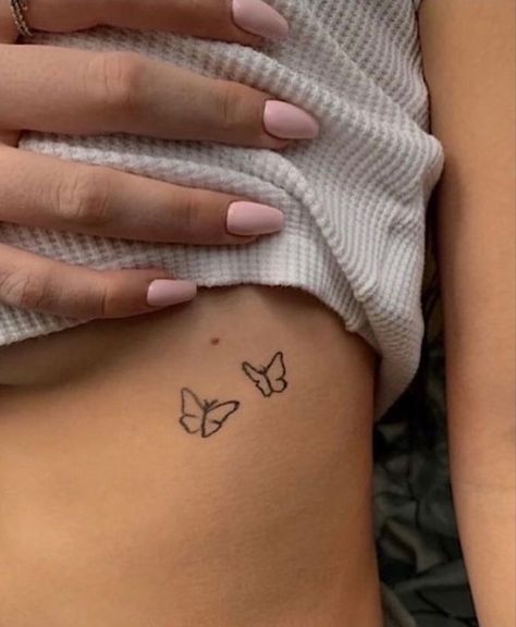 Tattoos Under Breast, Fine Line Tattoo Designs, Line Tattoo Designs, Y2k Tattoo, Butterflies Tattoo, Underboob Tattoo Designs, Basic Tattoos, Hidden Tattoos, Small Butterfly Tattoo