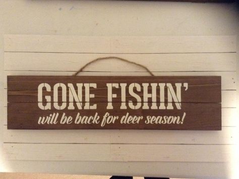 Fishing Cabin Decor, Hunting Cabin Decor, Rustic Man Cave, Fishing Gifts For Dad, Deer Season, Rustic Wood Decor, Fishing Signs, Hunting Decor, Man Cave Signs