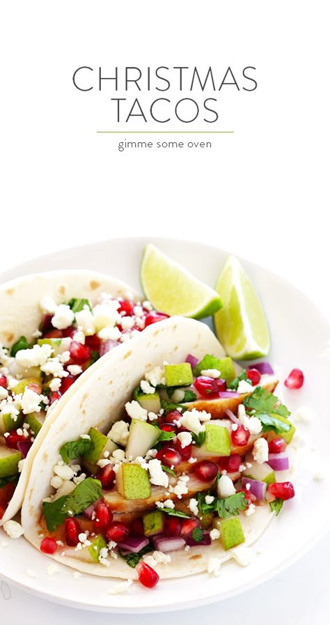 Christmas Tacos Holidays, Christmas Tacos, Holiday Recipes Christmas Appetizers, Pomegranate Christmas, Christmas Pear, Tacos Easy, Christmas Desserts Party, Christmas Salad Recipes, Christmas Salad