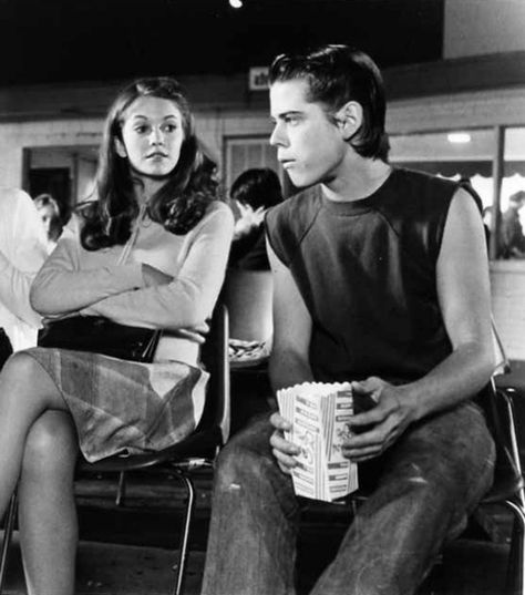 "If see you in school and I don't say hi please don't take it personal."-Cherry The Outsiders Preferences, Cherry Valance, The Outsiders Imagines, The Outsiders Cast, Outsiders Movie, The Outsiders Greasers, Dallas Winston, The Outsiders 1983, Brat Pack