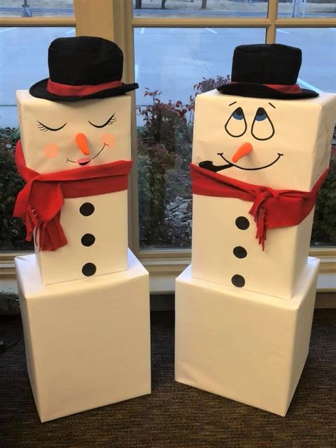 Snowman Boxes Stackable Diy, Snowman Wrapped Presents, Ideje Za Bozicne Dekoracije, Christmas Tower, Box Snowman, Christmas Wrapping Diy, Christmas Balloon Decorations, Christmas Ideas Gifts, Gift Towers