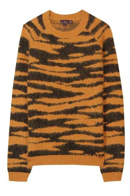 Mulberry Animal Print Angora Pullover Tiger Print Outfits, Tiger Style, Animal Print Shoes, Graphic Sweaters, Print Sweater, Giraffe Print, Tiger Print, Printed Sweater, Style Board