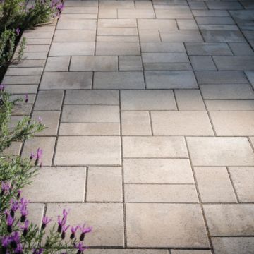 Catalina Grana Pavers, Belgard Pavers, Paver Patterns, Permeable Pavers, Walkway Landscaping, Patio Pavers Design, Paver Driveway, Outdoor Inspirations, Paver Patio