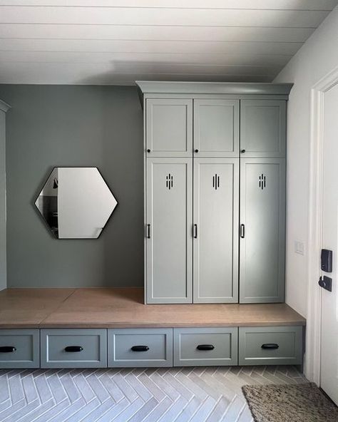 Blue Grey Mudroom, Drop Zone Paint Colors, Bm Classic Grey, Bm Simply White, Mudroom Cubbies, Mudroom Cabinets, Grey Ceiling, Mudroom Lockers, Cabinet Paint