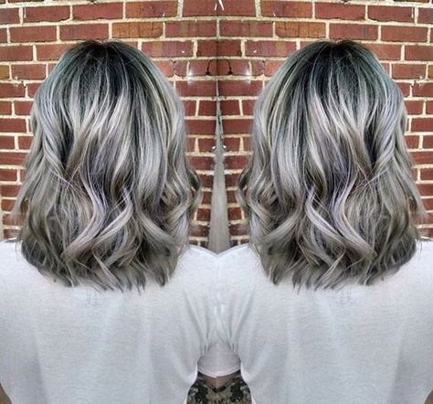 Gray Transition, Hair Trends 2024, Hair Colors To Try, Blonde Silver, Wild Hair Color, Granny Hair, Going Grey, Hair Silver, Silver Highlights