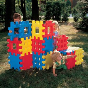 Waffle Blocks - Oh the fun! Tikes Toys, Early Learning Centre, Teaching Toddlers, Little Tikes, Busy Toddler, Sensory Play, Baby Toddler Toys, Imaginative Play, Early Learning