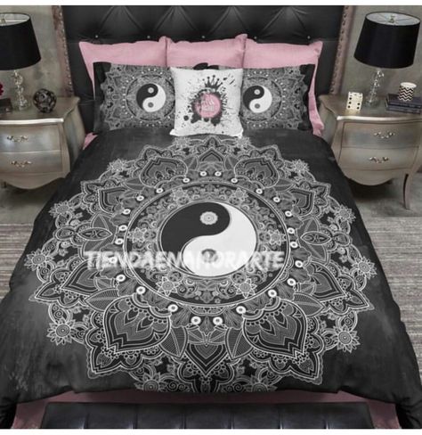 Dark Blue Duvet, Bedding Aesthetic, Bohemian Bed, Room Decor Indian, European Bed, Boho Bedding Sets, Mandala Bedding, European Beds, Boho Duvet Cover