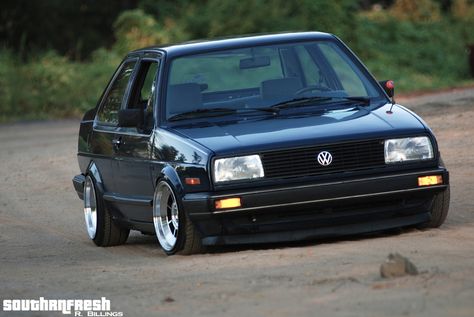 All sizes | Matt's MK2 Jetta Coupe | Flickr - Photo Sharing! Scirocco Volkswagen, Cars Modified, Volkswagen Cars, Vw Ideas, Vw Mk1, Vw Classic, Vw Scirocco, Golf Mk2, Vw Group