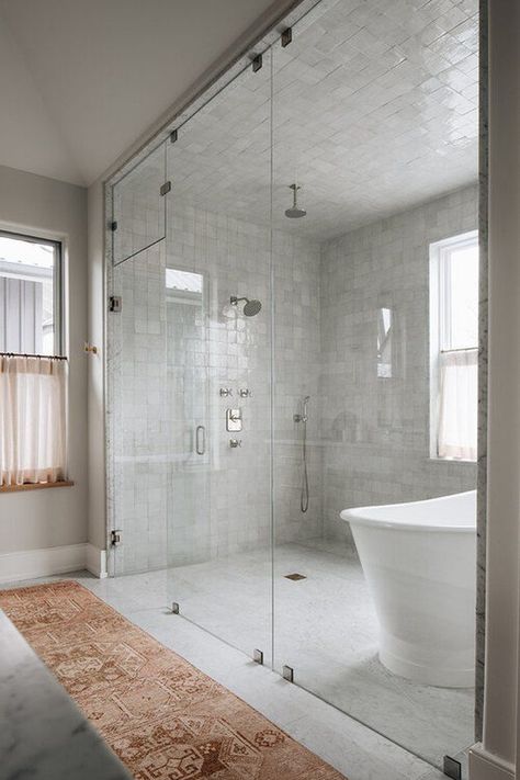 In lieu of traditional bathroom decor (like colorful bath mats or a thriving plant) we're encouraged to take a different approach, such as highlighting the architectural elements of a room. To help you get started we compiled a shortlist of the minimalist shower ideas you need on your radar. #hunkerhome #minimalist #showerideas #minimalistshowerideas #bathroom Shawnigan Lake, Traditional Bathroom Decor, Wet Room Bathroom, Kate Marker Interiors, Minimalist Showers, Contemporary Bathroom Designs, Wet Room, Master Bath Remodel, Minimalist Bathroom