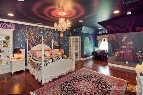 Either someone likes Alice in Wonderland a lot or this is a picture of Michael Jackson's bedroom. Wonderland Bedroom, Alice In Wonderland Bedroom, Ohio Homes, Alice In Wonderland Room, Disney Cruises, Disney Bedrooms, Disney Rooms, Three Children, Awesome Bedrooms