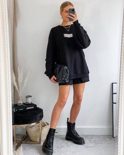 70+ Best Dr. Martens Outfit Ideas 2022: How To Style Doc Martens Martin Boots Outfits Style, Dr Martin Jadon Outfit, Jadon Hi Dr Martens Outfit, Jadon Dr Martens Outfit Summer, Dr Martens Outfit Dress, Dr Marten Jadon Boots Outfit, Dr Martin Outfits, Dr Marten Jadon Outfit, Dr Martin Boots Outfits