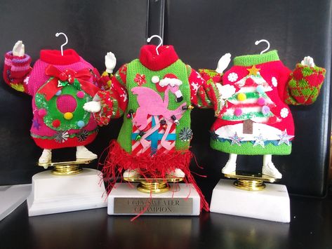 Ugly Sweater Trophy Diy, Ugly Christmas Sweater Contest, Ugly Sweater Diy, Ugly Sweater Contest, Award Ideas, Ugly Xmas Sweater, Kids Christmas Party, Xmas Sweater, Christmas 2023