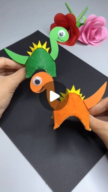 paper crafts creator on Instagram: "Don't throw away the egg trays at home, make colorful little dinosaurs with your children  #handmadediy #parentchildcraft #turnwasteintotreasure #kindergartencraft #creativecraft #simplecraft #diyprojects #funwithkids #homemadetoys #eggtraycraft" Dinosaur Related Activities, Egg Carton Crafts For Toddlers, Egg Tray Craft, Egg Carton Crafts For Kids, Make A Dinosaur, Creative Kids Crafts, Egg Carton Crafts, Homemade Toys, Kindergarten Crafts