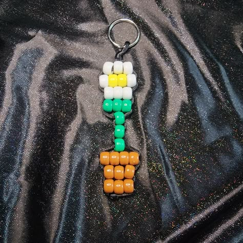 Pony Bead Cross Keychain, Pony Bead Turtle Pattern, Diy Pony Bead Crafts, Easy Pony Bead Crafts, Bead Keychain Diy Pattern, Pony Bead Animals Patterns Easy, Pony Bead Crafts Keychains, Pony Bead Bracelets Patterns, Pony Bead Keychain Patterns