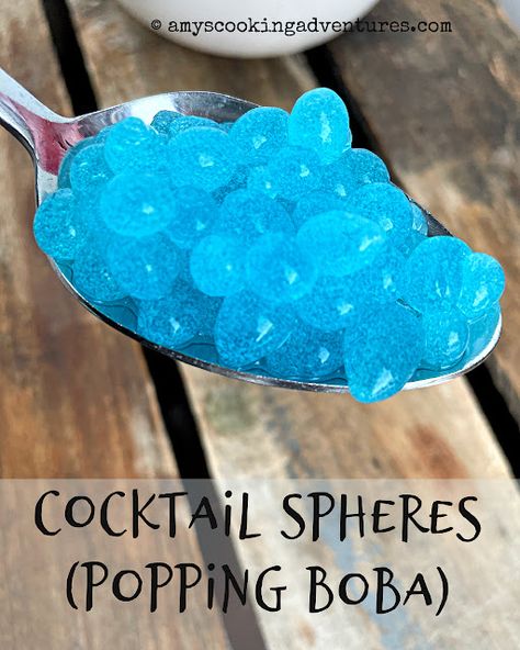 Boba Cocktail, Popping Boba Recipe, Boba Bubbles, Popping Pearls, Gin Drink Recipes, Molecular Gastronomy Recipes, Edible Cocktails, Gastronomy Food, Popping Boba