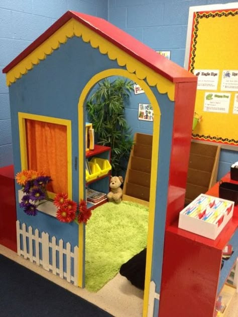 Reading Nook Classroom, Daycare Rooms, Daycare Decor, Daycare Design, Preschool Rooms, Daycare Room, Classroom Tour, Home Daycare, Reading Classroom