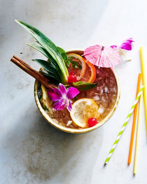 The Drink That’s a Party All on Its Own - The New York Times Scorpion Cocktail, Scorpion Bowl Recipe, Luau Party Ideas For Adults, Tiki Recipes, Crazy Cocktails, Scorpion Bowl, Bourbon Whipped Cream, Luau Party Food, Tiki Cocktail