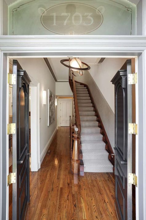 Victorian House Exposed Beams, Victorian Town House Interiors, Victorian Homes Entryway, Victorian Home Update, Modern 1900s Home, 1880s Home Interior, Modern Historic Home Interior Design, Colonial Victorian House Interior Design, Victorian Renovation Interior Design