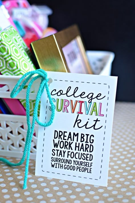 College Gift Baskets, Creative Graduation Gifts, Gifts For College Students, College Survival Kit, Diy College, Sleeping Masks, Survival Kit Gifts, Diy Graduation Gifts, College Survival