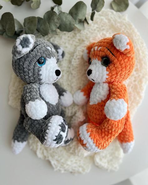 Fox and wolf toy Crochet pattern by Olga Piliponis Wolf Crochet, Fox And Wolf, Crochet Wolf, Amigurumi Fox Pattern, Fox Amigurumi, Wolf Pattern, Crochet Cat Toys, Crochet Toys Free Patterns, Crochet Lion