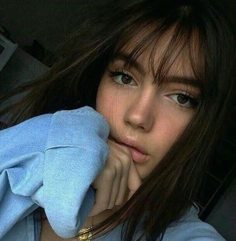 source unknown, *not me* Short Grunge Hair, Summer Haircuts, Fringe Hairstyles, Wispy Bangs, Long Hair With Bangs, Hair Inspo Color, Grunge Hair, Source Unknown, 인물 사진