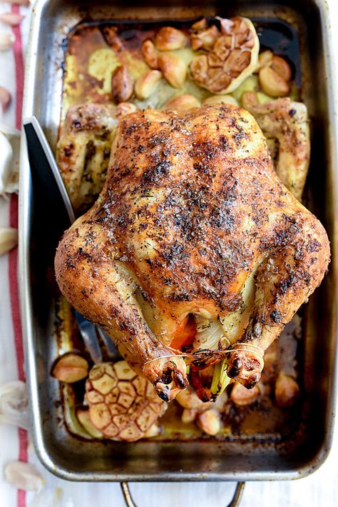 40-Clove Garlic Chicken (Roasted Whole Chicken) | foodiecrush.com Garlic Roast Chicken, 40 Clove Garlic Chicken, Cloves Recipes, Turkey In The Oven, Roasted Whole Chicken, Garlic Roast, Juicy Turkey, Chicken Roasted, Roasted Garlic Chicken