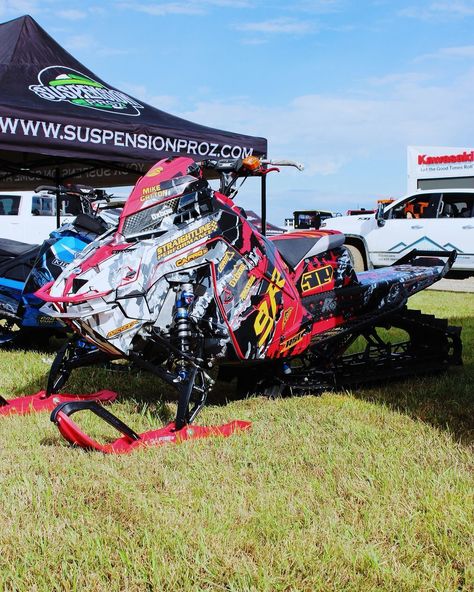 A sight at @haydays_grassdrags that we didn't want you to miss!🏁 How sick is @mikecatton418 ArcticFX Wrap?❄️ ㅤ #snowmobiling #snowmobile #snowmobilevideos #arcticfx #arcticfxgraphics #snowmobilelife #sledlife #polaris #snowseason #sledwraps #sledwrap #haydays2024 Snowmobile, Sled, To Miss, Want You, Quick Saves