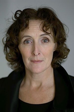 Fiona Shaw as Petunia Dursley Aunt Petunia, Petunia Dursley, Fiona Shaw, Saffron Burrows, Hp Movies, Open Season, Irish Actors, Harry Potter Actors, Killing Eve