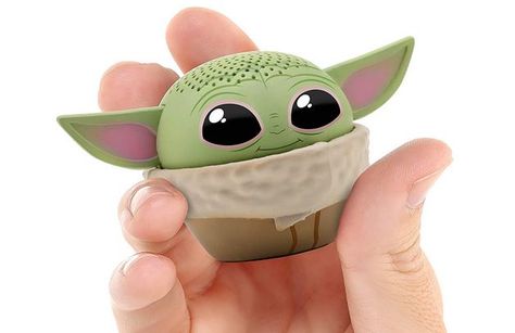 Yoda Wallpaper, Mini Bluetooth Speaker, Star Wars The Mandalorian, Star Wars Baby, Glitter Pens, Wireless Speakers Bluetooth, The Mandalorian, 4 Hours, Wireless Bluetooth