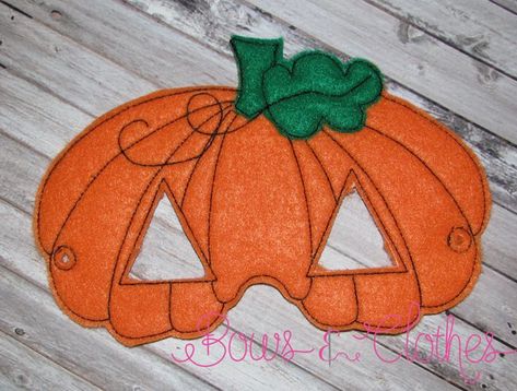 Mouse Mask, Pumpkin Mask, Felt Pumpkins, Dog Mask, Diy Costumes Kids, Busy Books, Felt Halloween, Hoop Embroidery, Felt Board