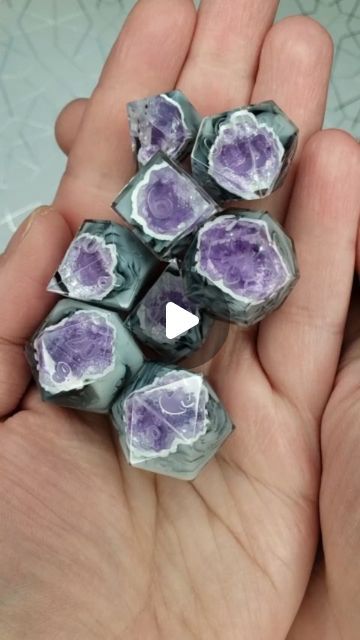 Paxton | WitchHazel Dice on Instagram: "Next step will be to polish the dice and ink the numbers! 👌 I use a crisp white for maximum readability while maintaining the geode aesthetic. I will have one set and one D20 single in this design as part of my shop update on January 11th at 1 pm PT, as well as the aquamarine, emerald, ruby, sapphire, and citrine geode designs! #handmadedice #dnd #birthstonedice #gemstonedice #geodedice #dicegoblin #dice #diceporn #dicemaking" Liquid Core Dice Diy, Resin Dice Ideas, Geode Aesthetic, Potion Ideas, Citrine Geode, Cool Dice, Dice Dragon, Diy Dice, Dice Goblin