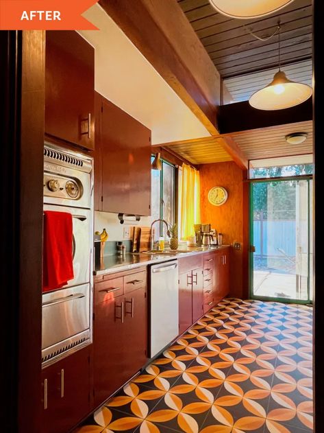 60s House Decor, 70’s Kitchen, Peel And Stick Countertop, Table Settings Ideas, 60s Kitchen, 60s Interior, Dark Brown Cabinets, Before And After Kitchen, 70s Kitchen