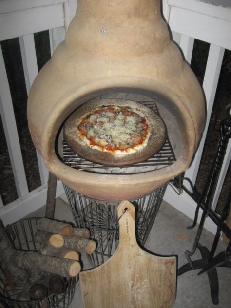 Chiminea Cooking, Chiminea Ideas, Backyard Mancave, Clay Chiminea, Amazing Dinners, Pizza Cooker, Fire Recipes, Chiminea Fire Pit, Oven Baked Pizza