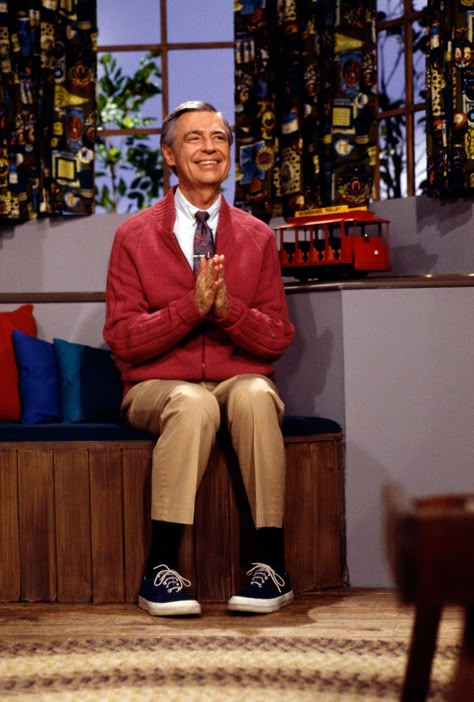 Mr Rodgers, Mister Rogers Neighborhood, Mister Rogers, Bear Patterns, Fred Rogers, Holloween Costume, Mr Rogers, Rainbow Room, Tv Time