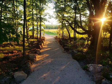 White Adirondack Chairs, Viking Appliances, Wet Bars, Tall Ceilings, Door County, Luxury Suite, Ceremony Arch, Exposed Beams, Grand Staircase