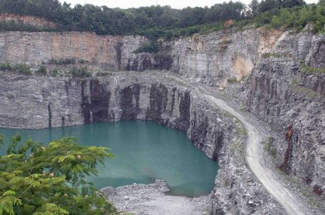 Seven Places in Georgia You have to Visit that You didn't Know Existed: Bellwood Quarry Georgia Vacation, Georgia Travel, Oh The Places Youll Go, Atlanta Ga, Places Around The World, Most Beautiful Places, Vacation Spots, Travel Usa, Laos