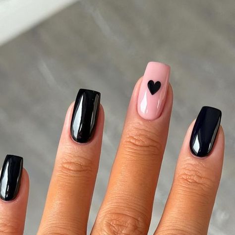 Charlotte Herberts on Instagram: "Glossy Black Heart 🖤 @glossifyofficial @nails_luxeofficial @os.ltd @lucypastorellitools_ Inspired by @by_hannahtaylor #blacknails #blackheart #valentinenails #shinynails #longnails #squarenails" Black And Silver Heart Nails, Black Heart On Nails, Nails Black With Heart, Pink Nails Black Heart, Black Biab Nails, 2024 Nail Ideas, Black White And Pink Nails, Nails With Black Hearts, Black Heart Nail Designs