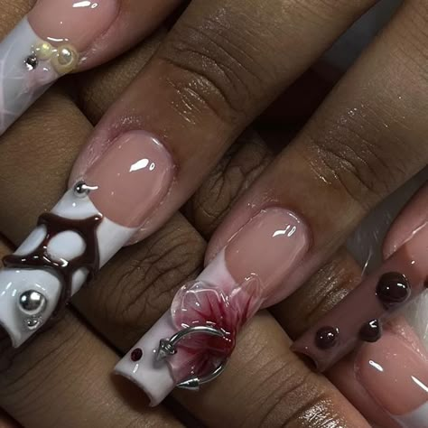 𝒴𝓊𝓏𝓊 𝒩𝒶𝒾𝓁𝓏 ☆ on Instagram: "Earth x metal ˖₊⊹ ♡⋆｡˚ swipe 4 application 💅🏼 with inspo from @ask4nailz  pierced flowers @allhailthynail" Nail Piercing Acrylic, Nails With Piercing, Acrylic Flowers On Nails, Piercing Nails, Nail Piercing, Color For Nails, Duck Nails, October Nails, Flower Nail Designs