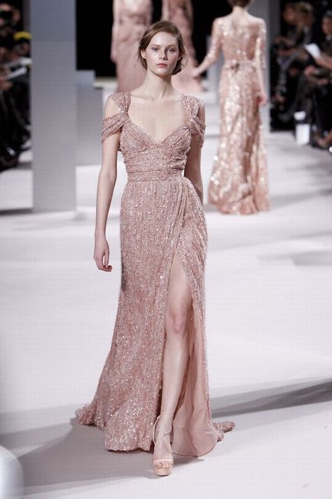 Couture Dior, Runway Gowns, Fashionable Dresses, Couture Dress, فستان سهرة, Couture Gowns, Glam Dresses, Elie Saab, Mode Inspiration