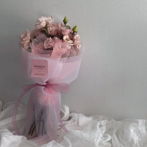 Paper Rose Craft, Diy Eid Decorations, Container Roses, Luxury Bouquet, Pastel Bouquet, Round Bouquet, Luxury Flower Bouquets, Rose Crafts, Boquette Flowers