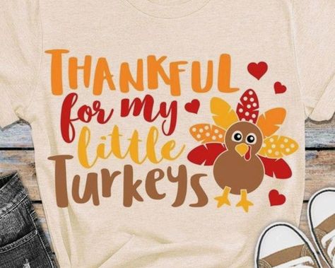 Turkey Clipart, Mom Sayings, Teachers Thanksgiving, Fall Kindergarten, Svg Thanksgiving, Halloween Everyday, Clipart Silhouette, Thanksgiving Svg, Thanksgiving Family