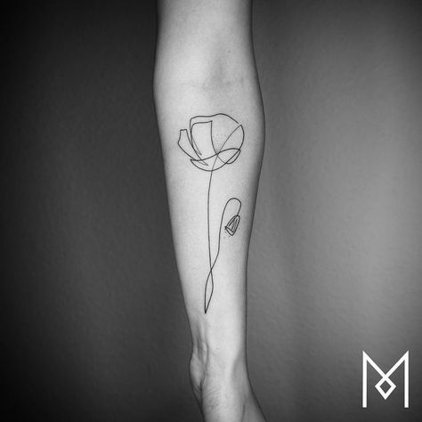 Mo Ganji on Instagram: “Another #poppytattoo 🙏🏻 #onelinetattoo #graphictattoo #bnginksociety #tattooer #minimaltattoo #tattooaddicted #illustrationtattoo…” Continuous Line Tattoos, Poppy Tattoos, Continuous Line Tattoo, Mo Ganji, Poppy Tattoo, One Line Tattoo, Abstract Poppies, Inner Forearm Tattoo, Poppies Tattoo