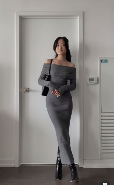 Sweater Over Bodycon Dress, Hotel Worker Outfit, Heels For Long Dresses, Christmas Dinner Outfit Ideas For Women, Daily Look Outfits Casual, Winter Outfits Dresses Cold Weather, Classy Winter Dress Outfit, Wedding Guest Dress Winter Classy, Candace Owens Outfits