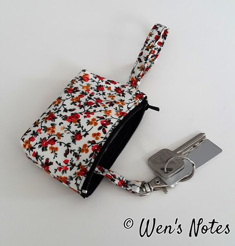 Key Pouch Diy, Key Pouch Pattern, Plastic Canvas Stitch, Crochet Minis, Key Fobs Diy, Canvas Stitch, Plastic Canvas Box Patterns, Diy Lanyard, Key Purse