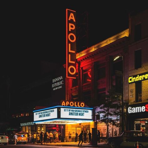 NYCgo on Instagram: “Harlem's world-famous Apollo Theater. 📷: @bpetttx3 for @nycgo⁠ ⁠ #NYCNeighborhoods #nycgoneighborhoods #nycgoharlem #NewYorkCity…” The Apollo Theater New York City, Skatepark Design, Art Deco Theater, Manifest Board, Harlem Nyc, New York City Pictures, Winter Nyc, Nyc Neighborhoods, Apollo Theater